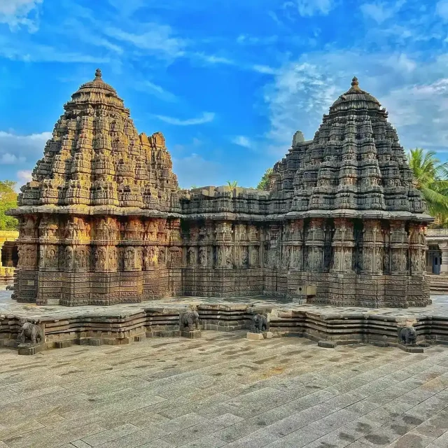 Somanathapura Chennakesava Temple Photos