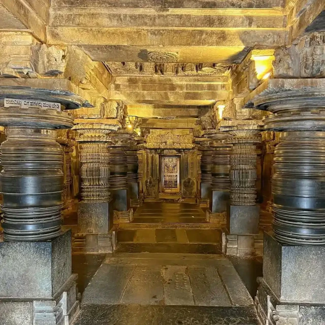 Somanathapura Chennakesava Temple Photos