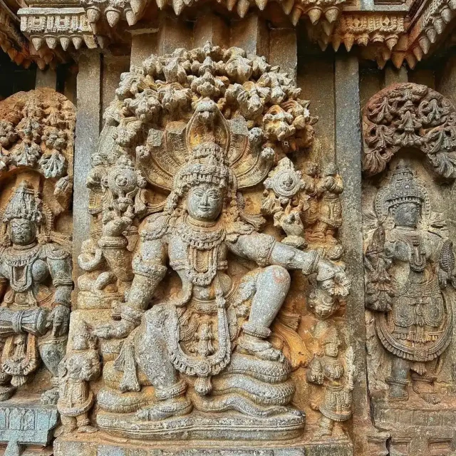 Somanathapura Chennakesava Temple Photos